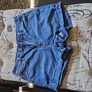 American Eagle Mom Short